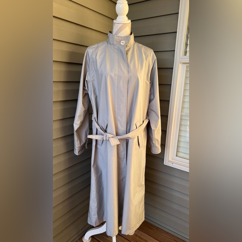 VTG- Eddie Bauer Full Length Belted Trench Coat Lavender Gore-Tex  Women’s Sz L
